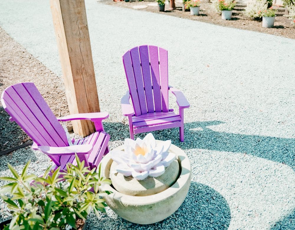 Chairs and fountains