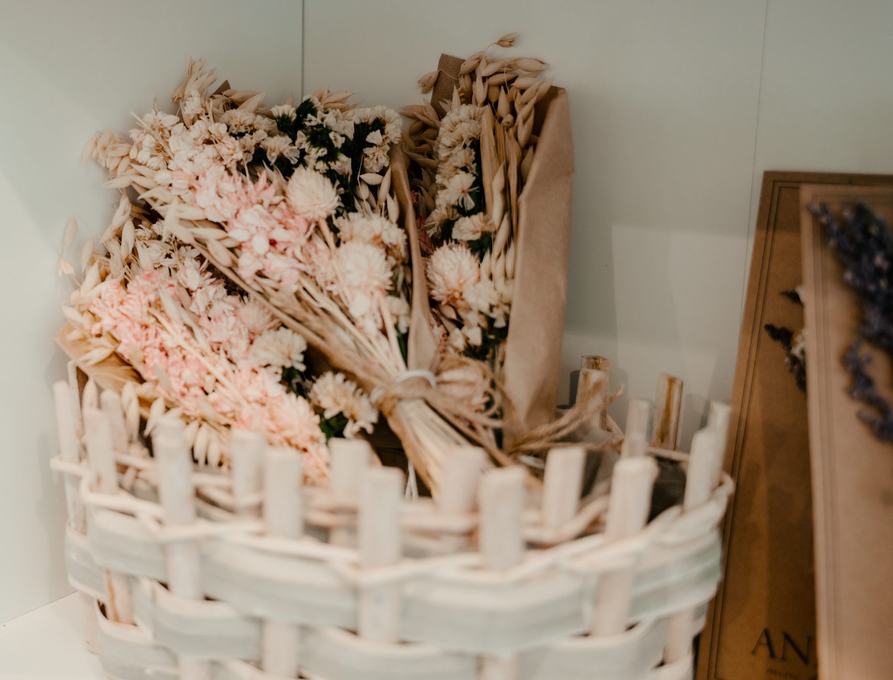 Dried flowers by the stem
